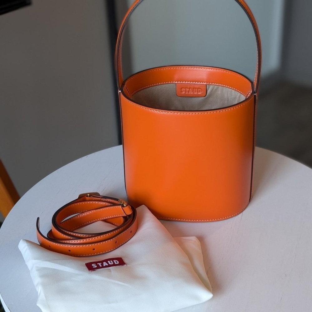 STAUD Vibrant Orange Shoulder Bag - Picture 3 of 5